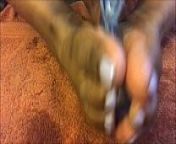 SEXFEENE GIVING HER OILY FEET A GOOD MASSAGE WITH LIGHTUP DILDO from bish full bengali adult movie