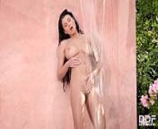 Bit tits top model Lucy Li masturbates under waterfall in the outdoors from teen modèle morocan top orgasme