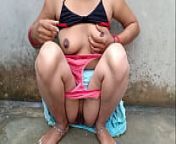भाभी की बहन को बाथरूम में नंगी पेशाब करते हुए चोदा from horny bhabi pissing when fucked two time her bf and fill up her pussy with cum