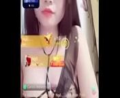 Em g&aacute;i khoe d&uacute; tr&ecirc;n Uplive from www xxx i d vn saexy sexxdian desi family sex fucking