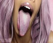 Longue Long Tongue Lips Mouth Fetish Lollipop Sucking from wet vs dry with vixy