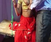 भाभी लाल साड़ी पहनकर झूला पर बैठकर कमाल की लग रही है आज तो चोदूंगा from saree sex video 3g te