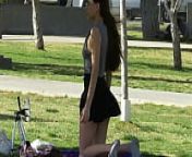Martina, la chica de Argentina que se desnuda en las plazas a la luz del dia from rica flaquita joven argentina 30224