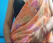 Tamil Aunty Looking Very Hot And Romantic Mood In Indian Saree from tamil actrss in saree