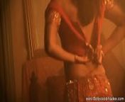 Sensual Dancing From The Orient from indian milf seducing her to de son law