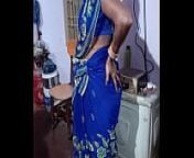 Sexy aunty navel from fat aunty navel show in saree photos