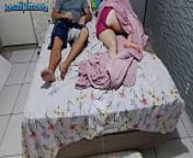 milf teve que dividir a cama com dotado devido reforma de sua casa! from 富家大小姐被情人陷害⅕⅘☞tg@ehseo6☚⅕⅘•d272