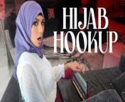 Hijab Girl Nina Grew Up Watching American Teen Movies And Is Obsessed With Becoming Prom Queen from arab hijab dance