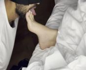 foot slave worship mistress feet while rested from kuwari ladki ka rapeenga sex video